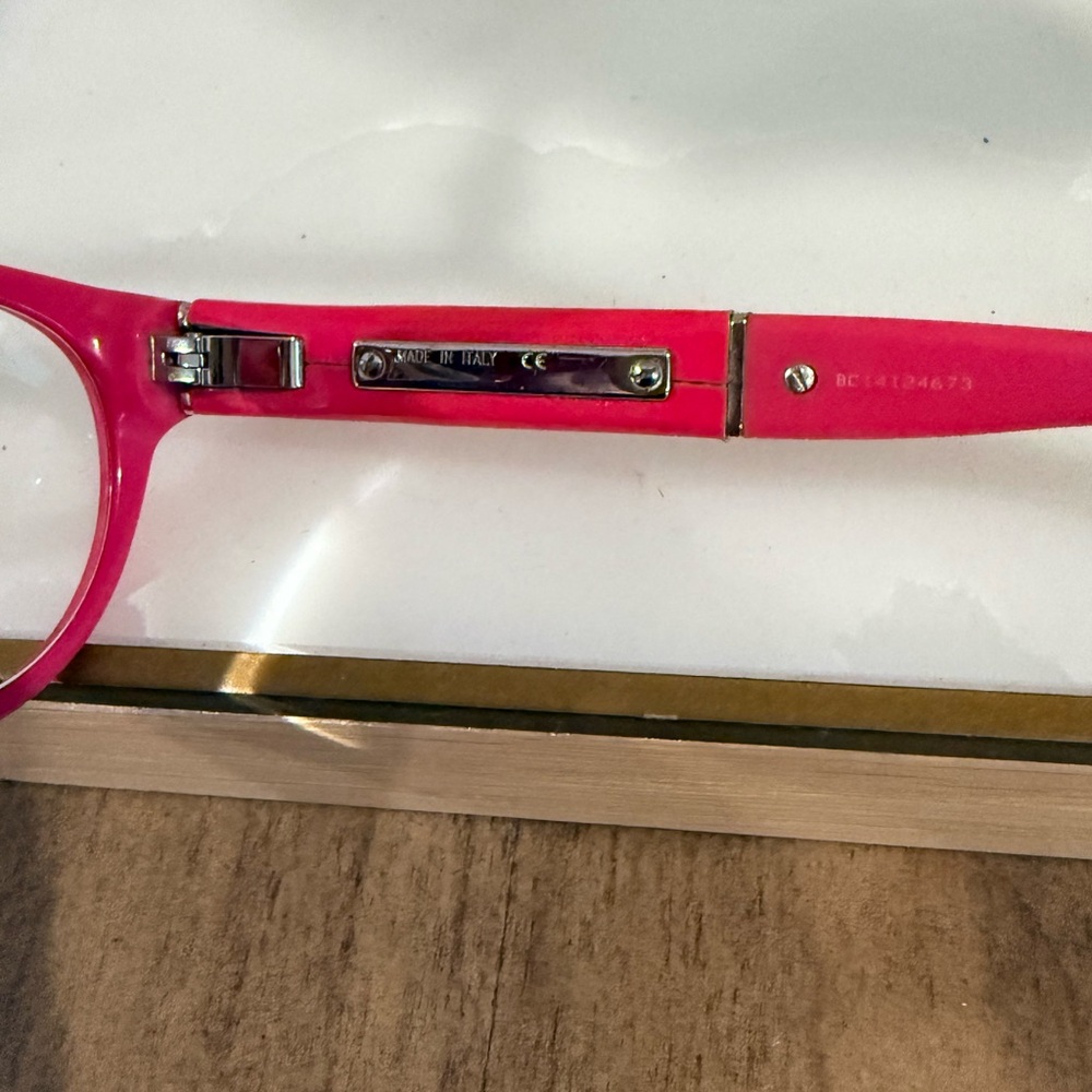 CHANEL Bold Pink Eyewear - Picture 3 of 5